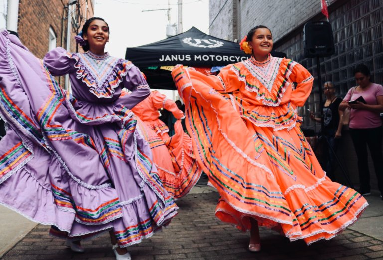 メキシコの民族衣装