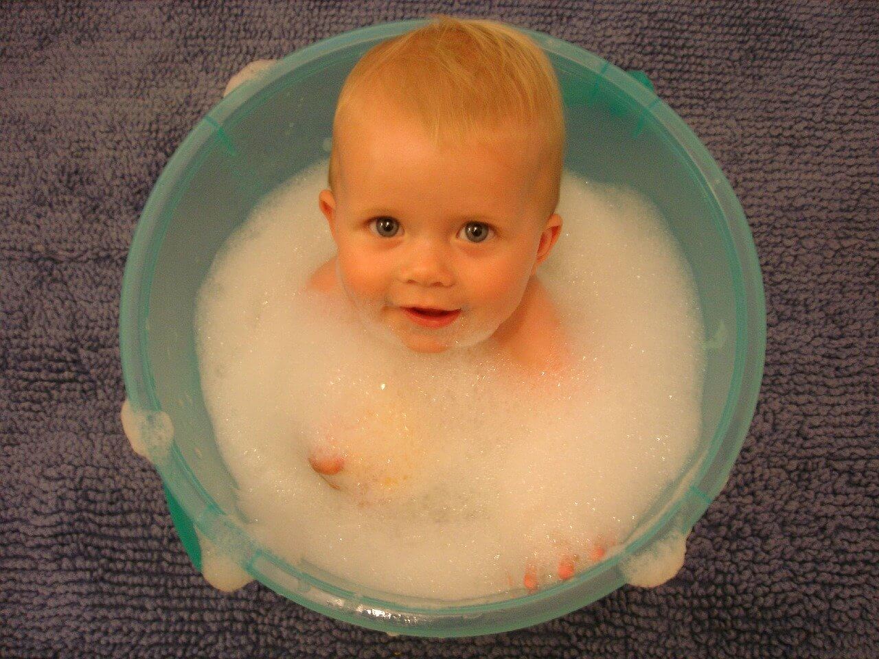 赤ちゃんのお風呂の入れ方 洗い方 所要時間 ワンオペ 二人で対応
